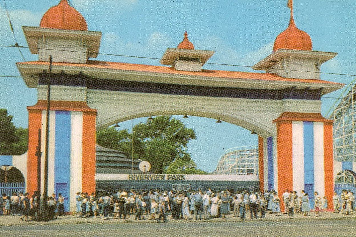 A historic photograph of Riverview Park in Chicago